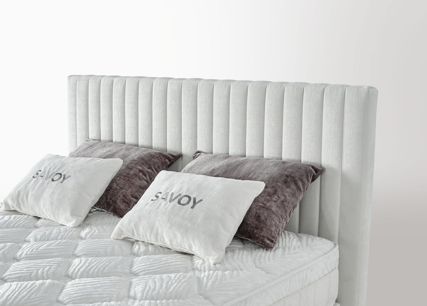 Savoy - Off White